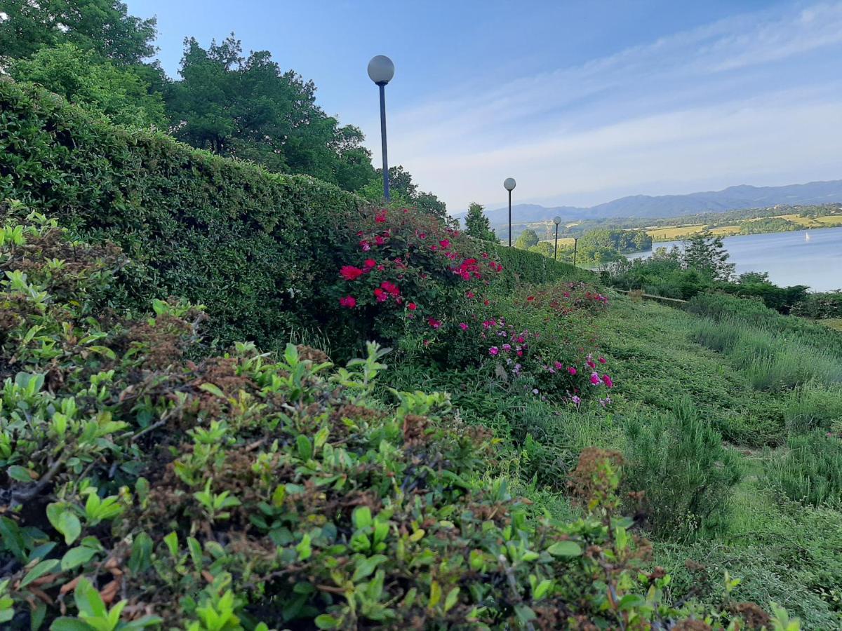 Casa Vacanze Borgo La Fratta บาร์เบริโน ดิ มูเจลโล ภายนอก รูปภาพ