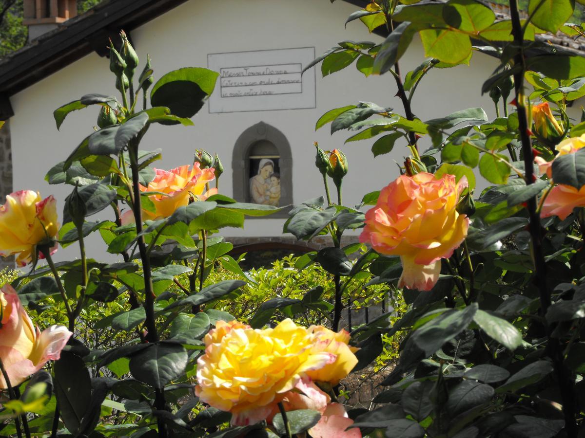 Casa Vacanze Borgo La Fratta บาร์เบริโน ดิ มูเจลโล ภายนอก รูปภาพ